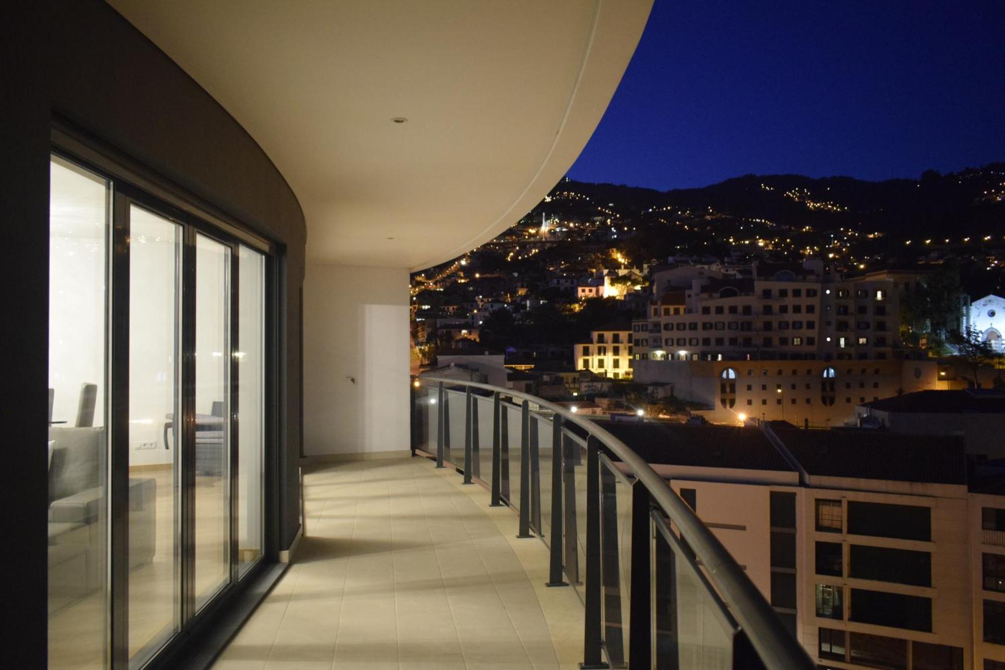 Casa Dos Filhos By Rent2U, Lda Appartement Funchal  Buitenkant foto