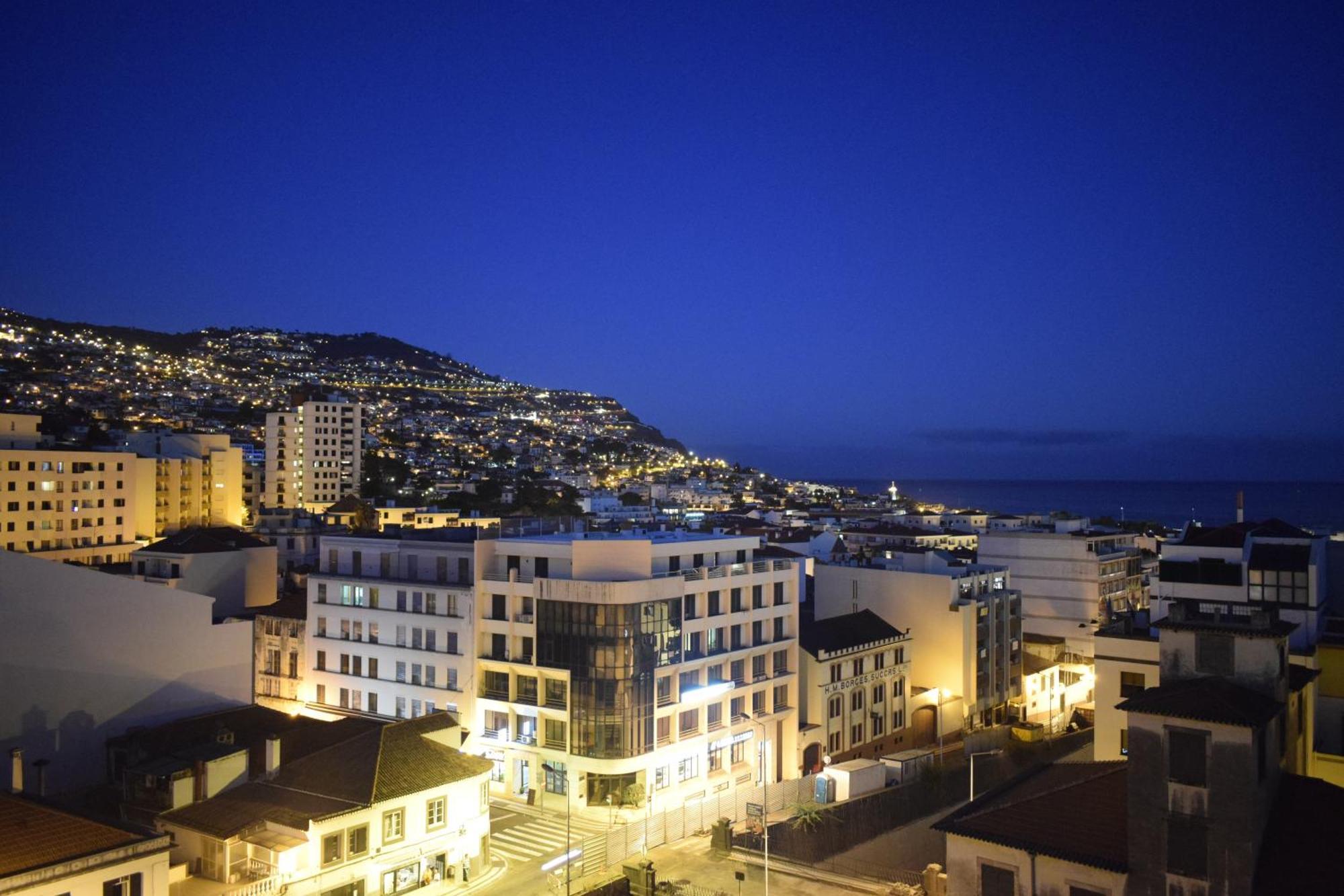 Casa Dos Filhos By Rent2U, Lda Appartement Funchal  Buitenkant foto